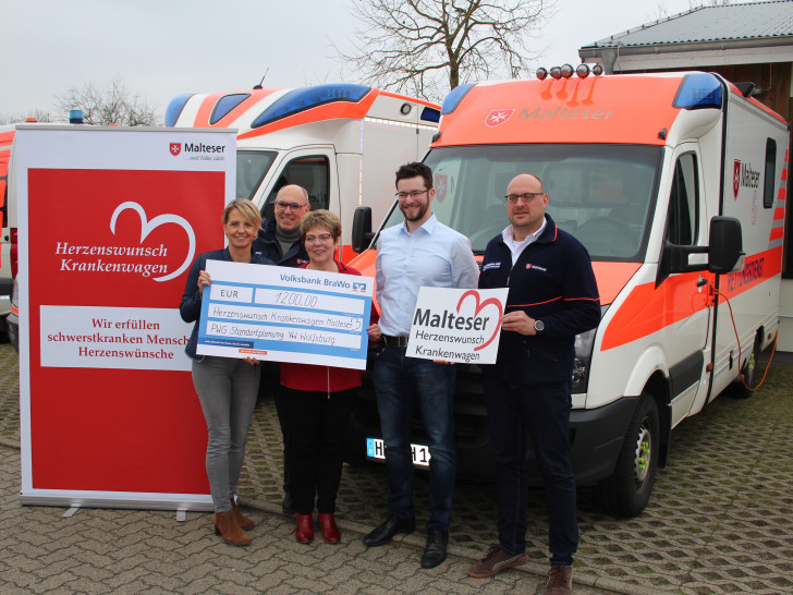 Von links: Ina Steinhoff, Bernhard Lange, Kornelia Uhlig, Simon Schrader, Dr. Christoph Mock. Foto: Malteser