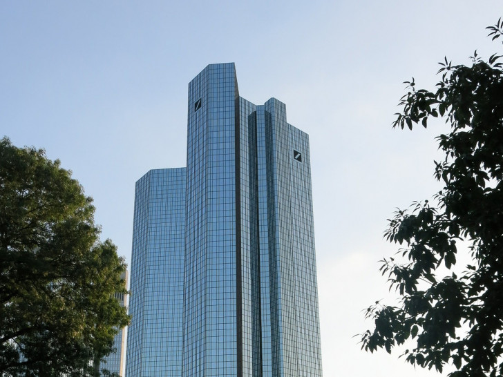 Die Zentrale der Deutschen Bank in Frankfurt. 