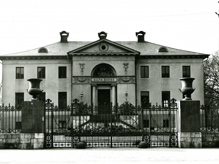 Eine Aufnahme der Villa Salve Hospes aus den 1950er Jahren. Foto: Stadt Braunschweig/Stadtarchiv