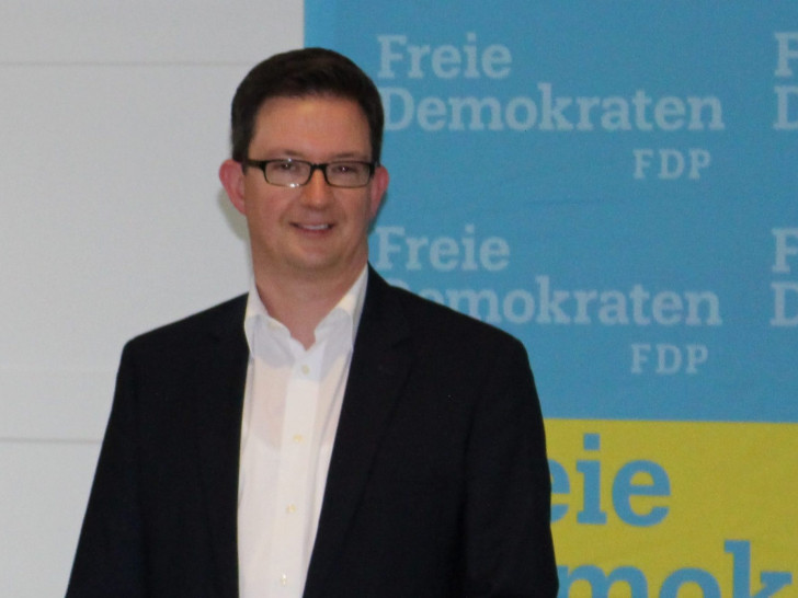 FDP-Landtagskandidat Florian Schmidt kritisiert das verbale Scharmützel zwischen CDU und SPD. Foto: Frederick Becker