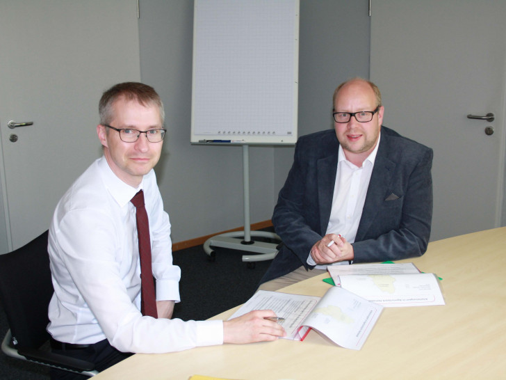 v.l.: Ulf Steinmann und Jörn Domeier. Foto: Agentur für Arbeit