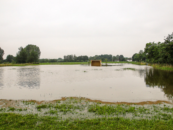 Die Schäden durch Hochwasser sollen in Braunschweig minimiert werden. Symbolbild: T. Raedlein