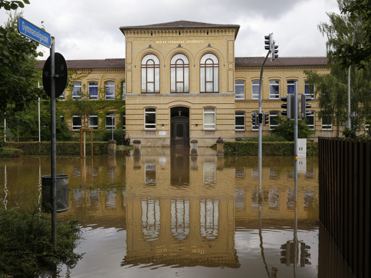 Der Schulbeginn an der Großen Schule fällt buchstäblich ins Wasser. Foto: Stadt Wolfenbuettel-rae