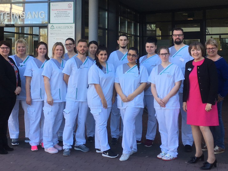 Personal bekommt Verstärkung: 16 neue Pflegekräfte haben am 1. April begonnen. Foto: Asklepios Harzkliniken GmbH