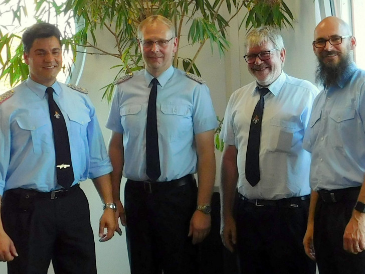 Kreisbrandmeister Tobias Thurau, Abschnittsleiter Ost Markus Rischbieter, stellv. Abschnittsleiter Ost Lothar Kolmsee und Abschnittsleiter West Florian Graf. Foto: KFV