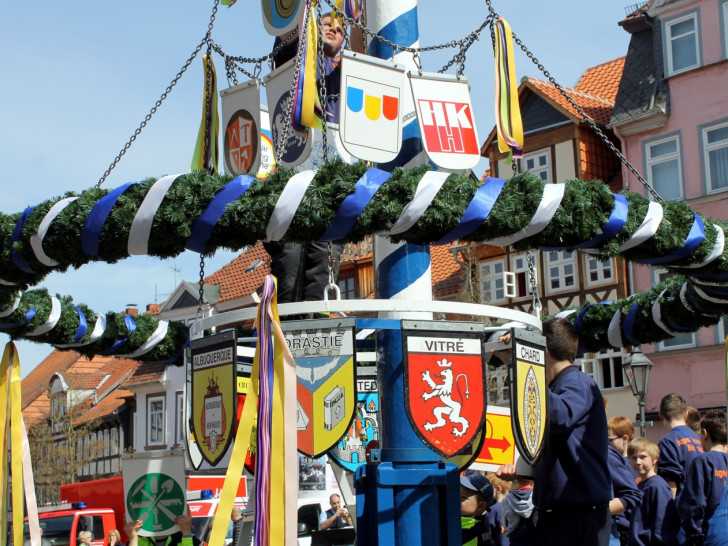 Am Samstag wird in Helmstedt der Maibaum aufgestellt. Foto: Stadt Helmstedt