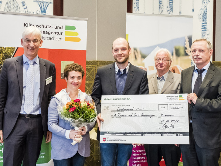 Familie Krauss und Wesemeyer aus Peine freut sich über die Auszeichnung. Foto: Stefan Koch