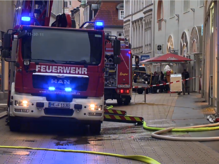Feuerwehreinsatz in der Neumärker Straße. Foto: aktuell24(BM)