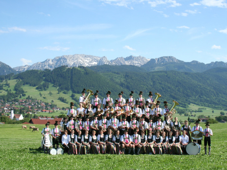 Die Blaskapelle "Alpengruß"  aus Buching freut sich auf die vielen Zuhörer beim vierten Kreishoffest. Foto: Privat 