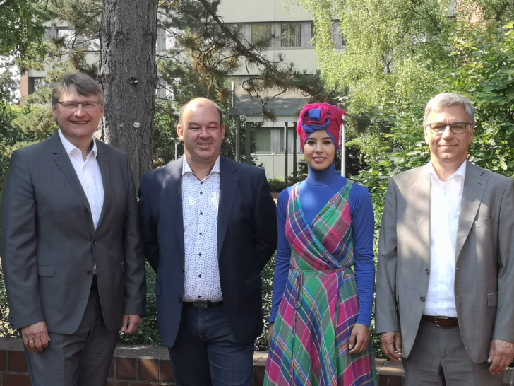 Projektpartner zogen Bilanz: Dr. Frank Fabian, Allianz für die Region GmbH, Matthias Wilhelm, IG Metall Salzgitter-Peine, Emani Ben Romdhane, Sonnen-Apotheke, Bernd Marquardt, Salzgitter AG Foto: Allianz für die Region GmbH