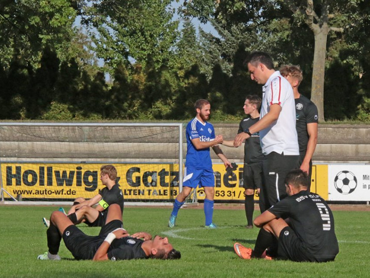 Kann das Team mit Zusammenhalt den Knockout abwenden? Foto: Frank Vollmer