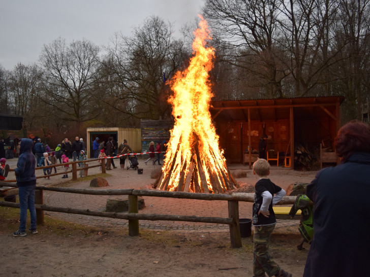 Osterfeuer auf dem Bauspielplatz Westhagen Foto: Stadt Wolfsburg