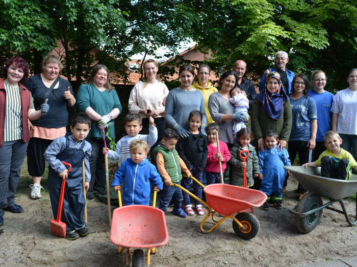Der Martin-Luther-Kindergarten legte einen Gartentag ein. Foto: Nicole Laskowski
