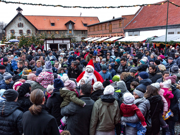 Der Weihnachtstreff am vergangenen Wochenende war gut besucht. Fotos: Rudolf Karliczek