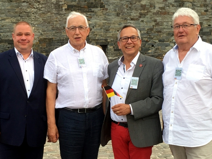 Bürgermeister Wittich Schobert, Bürgermeister Pierre Méhaignerie, Dr. Joachim Scherrieble, Heinz Jordan Foto: privat
