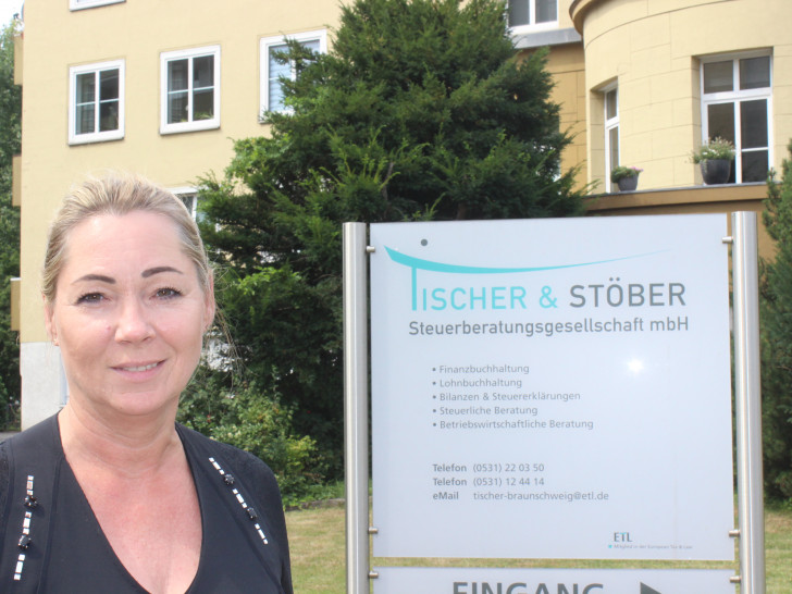 Steuerberaterin Sabine Wingens vom ETL-Steuerbüro Tischer und Stöber  Foto: Anke Donner