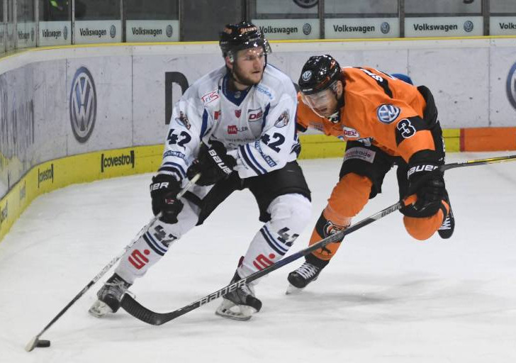 Jimmy Sharrow erzielte den ersten Treffe für die Grizzlys. Foto: imago/Nordphoto