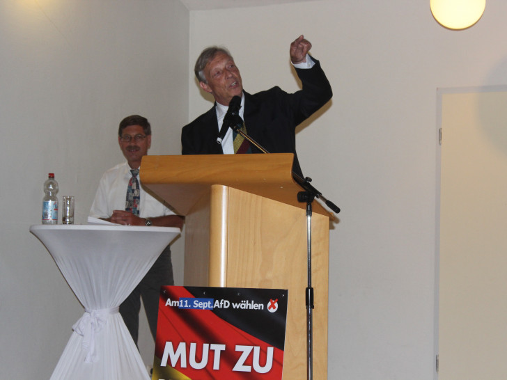  Zu ihrem nächsten öffentlichen Forum erwartet die Braunschweiger AfD als Gastredner Paul Hampel, Vorsitzender des Landesverbandes Niedersachsen und Mitglied des Bundesvorstandes. Symbolfoto: Anke Donner 