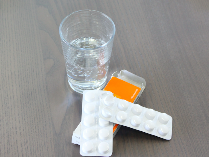 Man kann die Symptome des Norovirus mit Tabletten bekämpfen. Foto: Max Förster