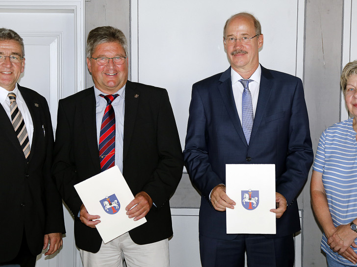 V. l.: Bürgermeister Thomas Pink, Norbert Kraftschik, Frank Greie und Doris Ahlke. Foto: Stadt Wolfenbüttel