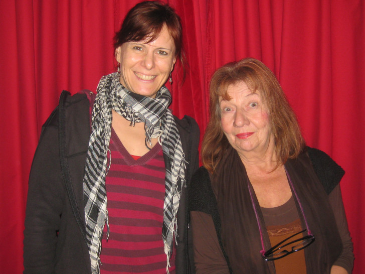 Es ist wieder soweit. Nadja Frick und Claudia Rothberger laden ab 16 Uhr zum Sozialcafé im Roten Pavillon: Foto: Privat 