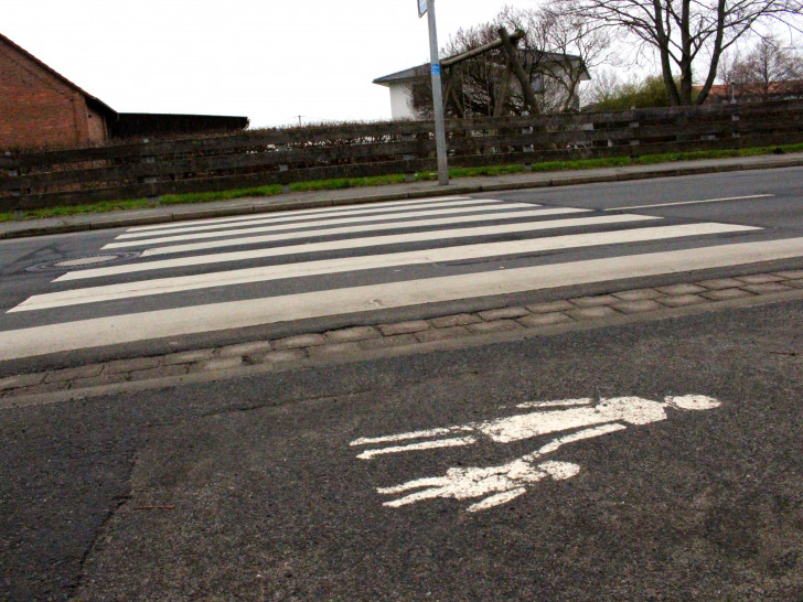 Sichert ein Zebrastreifen bald den Übergang auf der Seesener Straße?
Symbolfoto: Sina Rühland