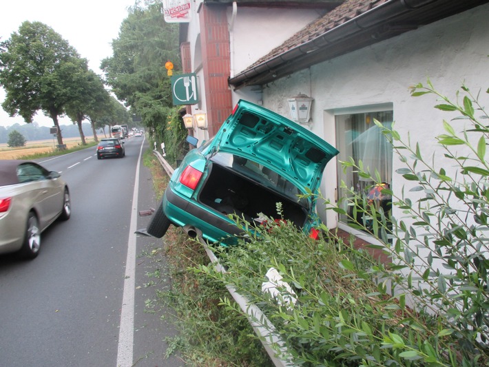 Verkehrsunfall bei Meine. Foto: Polizeiinspektion Gifhorn