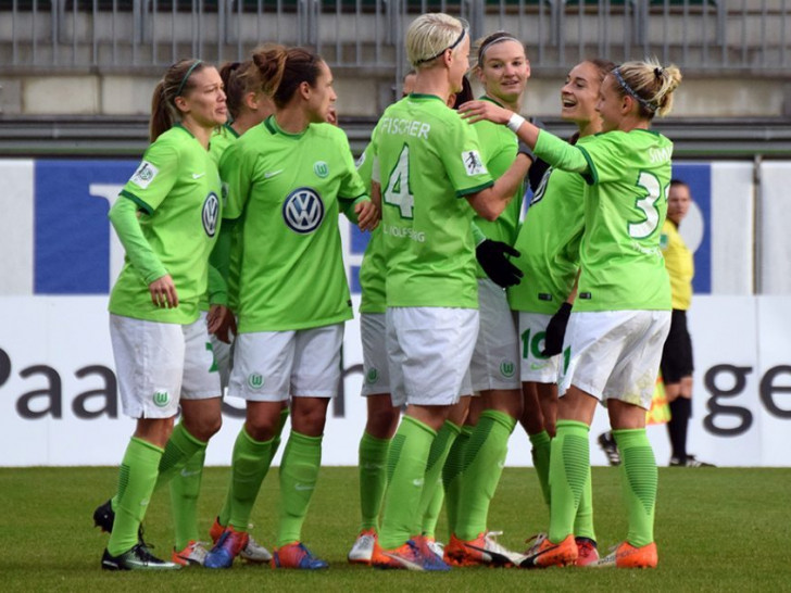 Finale in zwei Akten: Die Frauen des VfL Wolfsburg empfangen Olympique Lyon. Foto: Moritz Eden