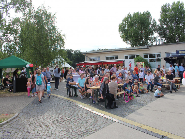 Das ITZ-Sommerfest war in diesem Jahr gut besucht. Fotos: Alexander Dontscheff