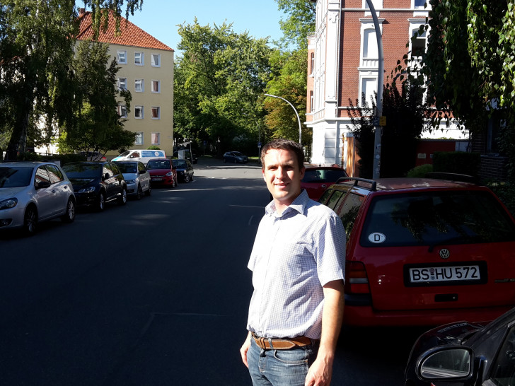 Die CDU befürchtet, dass sich durch den Wegfall von rund 50 Parkplätzen der Parkdruck auch auf den angrenzenden Straßen (Eulenstraße, Gartenstraße,Fuchstwete und Amalienstraße) verstärken wird. Foto: Henning Glaser