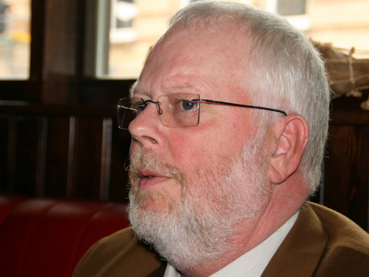 Karl-Michael Froning nach  61 Semestern Lehre verabschiedet. Foto: Karl-Michael Froning