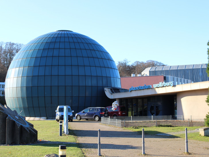 Das Planetarium Wolfsburg ist nun auch eine Spielfläche.