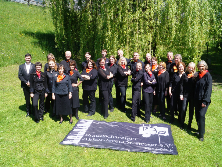 Die Zuhörer dürfen sich auch auf eine musikalische Reise auf den Balkan freuen. Foto: Privat