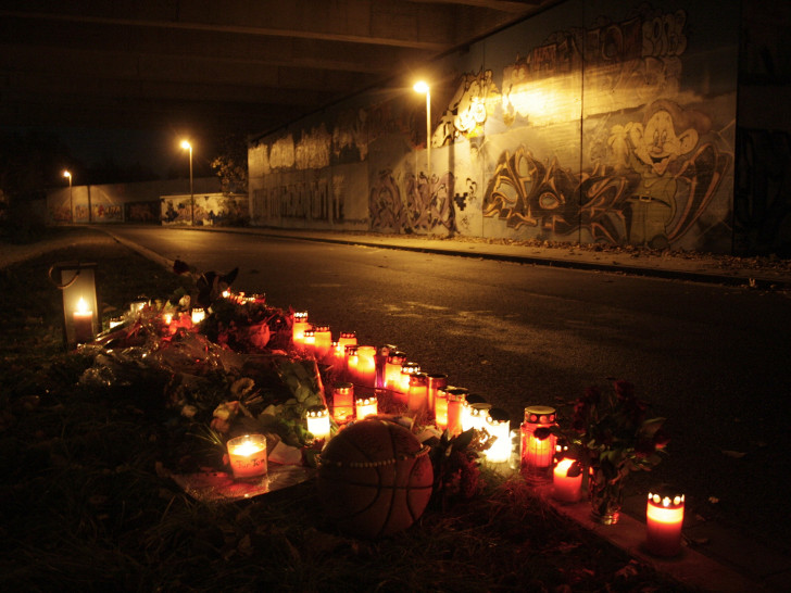 Die Sendung Aktenzeichen XY befasste sich mit dem Tod des 17-Jährigen unter der Graffiti Brücke, noch während der Sendung gingen neue Hinweise ein. Foto:  Werner Heise