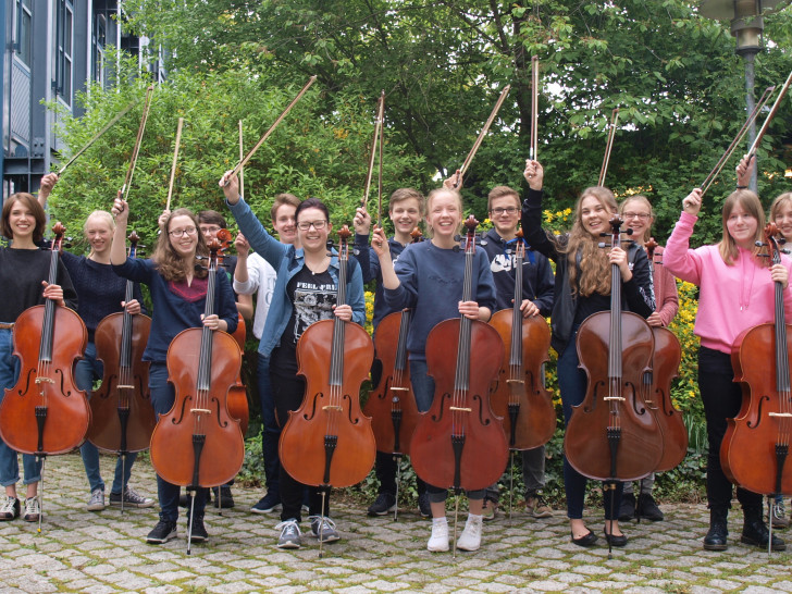 Das Cello-Ensemble „Strong Strings“ geht musikalisch gut vorbereitet in den Austausch und freut sich auf die Gäste aus Cachan. Foto: Landkreis Wolfenbüttel