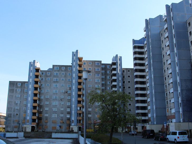Der Gebäudekomplex an der Dessauer Straße steht weiterhin. Foto: Christoph Böttcher