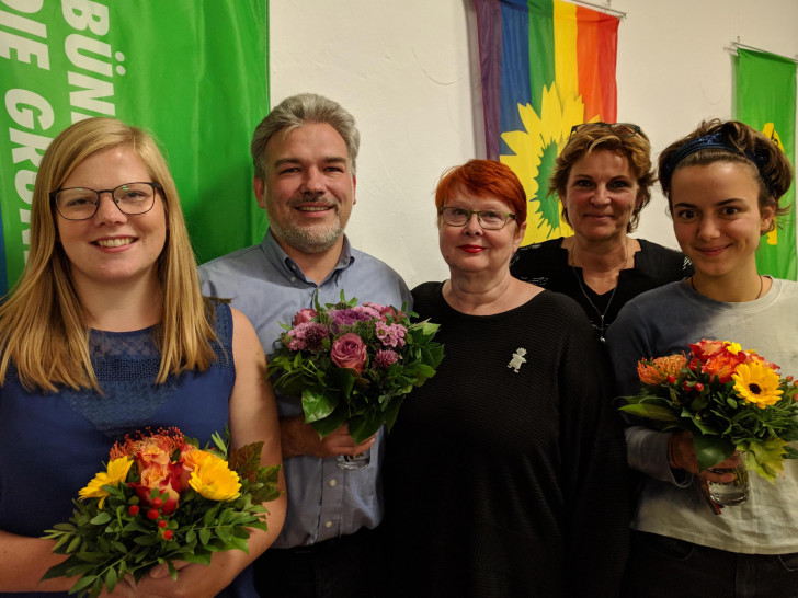 Von links: Lena Krause, Kai Brunzel, Ulla Derwein, Jutta Beckmann, Klara Herbel. Nicht im Bild: Figen Köksal. Foto: Die Grünen