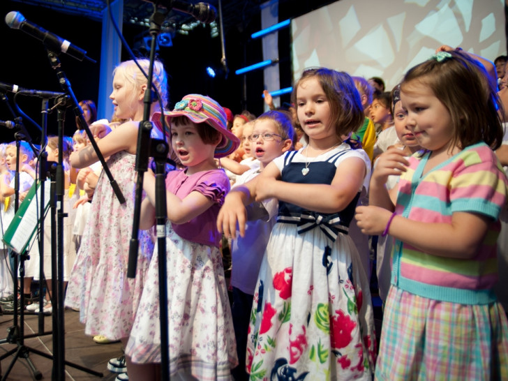 Kita_Kinder singen am 17. Juni im Schloss.  Foto: Lars Landmann
