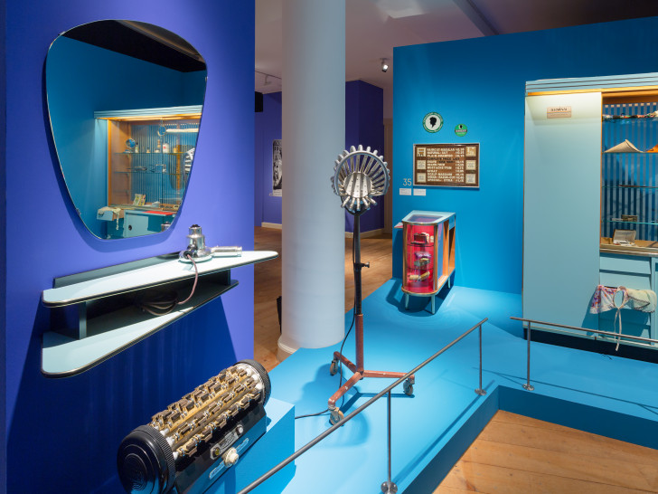 Blick in die Sonderausstellung „Eva’s Beauty Case und Adam’s Necessaire“, Foto: A. Pröhle, Braunschweigisches Landesmuseum