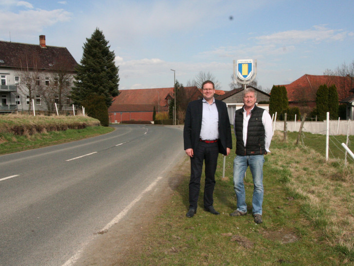 Der SPD-Landtagsabgeordnete Marcus Bosse und Uehrdes Bürgermeister Rudolf Wollrab. Foto: SPD