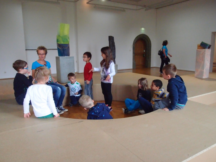 Die Städtische Galerie im Schloss Wolfsburg lädt Kinder und Jugendliche zu Sommerferienspielen ein. Foto: Stadt Wolfsburg