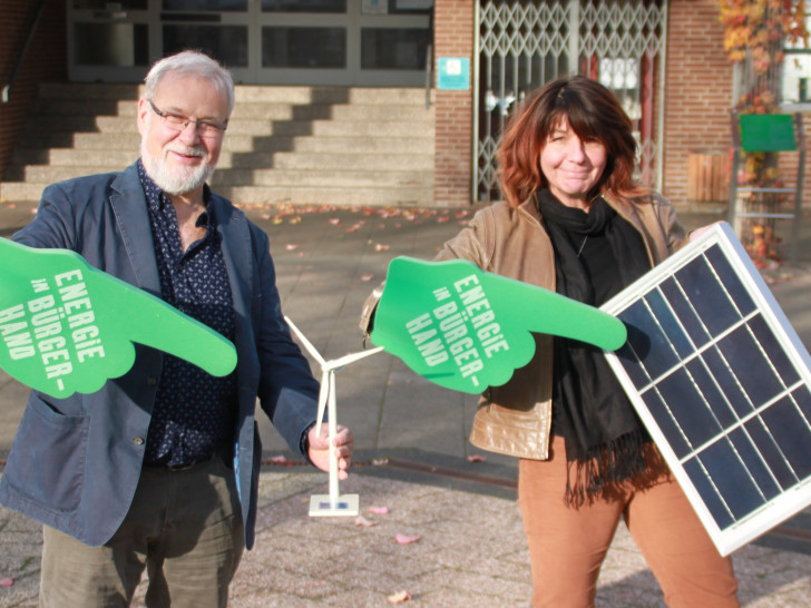 Angelika Uminski-Schmidt und Hilmar Nagel fordern
Energie in Bürgerhand. Foto: Privat