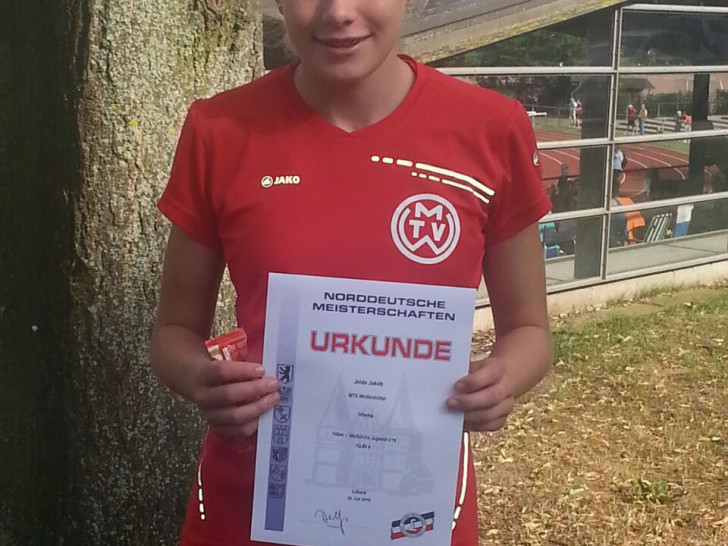 Jelde Jakob freut sich über den vierten Platz bei den Norddeutschen Meisterschaften. Foto: Privat