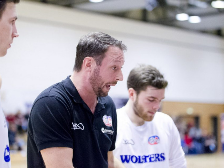 Steven Esterkamp bleibt auch in der kommenden Saison Trainer der Herzöge Wolfenbüttel. Foto: Reinelt/PresseBlen.de/Archiv
