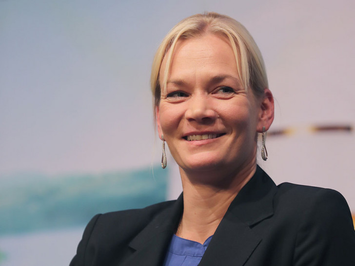 Die aus Bad Harzburg stammendes DFB-Schiedsrichterin Bibiana Steihnaus erhielt die Sonderauszeichnung. 