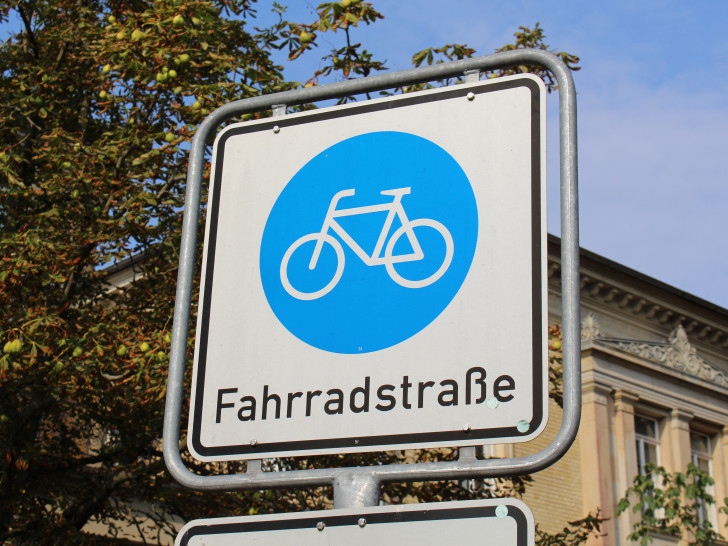Die Grünen möchten die Breite Straße zu einer Fahrradstraße machen. Symbolfoto: Archiv 