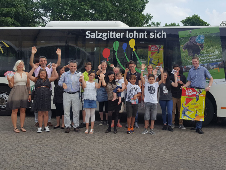 Die Schüler freuten sich über ihre Auszeichnung. Foto: Bäder, Sport und Freizeit Salzgitter GmbH