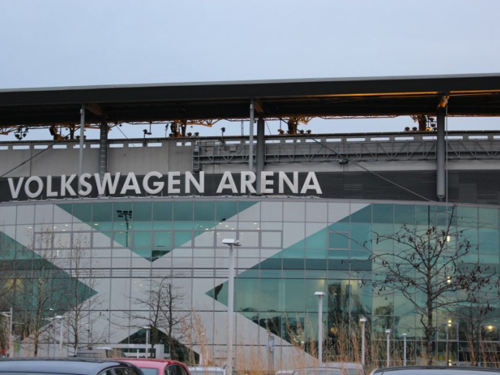 Die Volkswagen Arena kam ganz schön ins Wanken. Foto: Magdalena Sydow