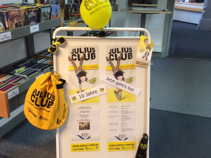 Rechtzeitig zu den Sommerferien startet in der Stadtbibliothek Goslar die zehnte Runde des „Julius Club“ - ein Sommerleseclub, der ein ereignisreiches Ferien-Programm. Foto: Stadt Goslar