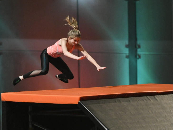 Anna Zoe Wanke aus Ringelheim ist Kandidatin bei "Big Bounce". Foto: MG RTL D/Markus Hertrich
